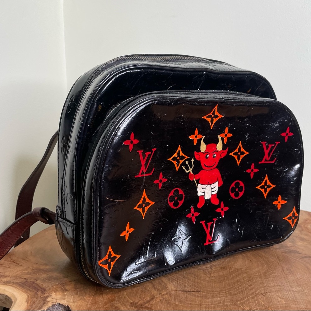 Louis Vuitton custom painted Vernis Murray backpack - Picture 2 of 16